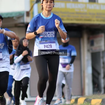 Runner Photo 3501141