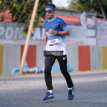 Runner Photo 3501174