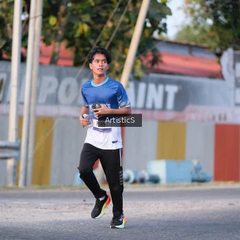 Runner Photo 3501186