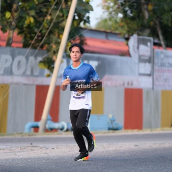Runner Photo 3501188