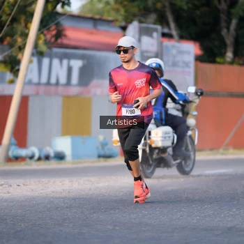 Runner Photo 3501245