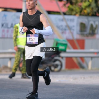 Runner Photo 3501246