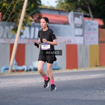 Runner Photo 3501250