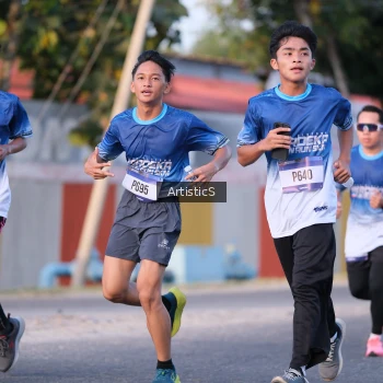 Runner Photo 3501291