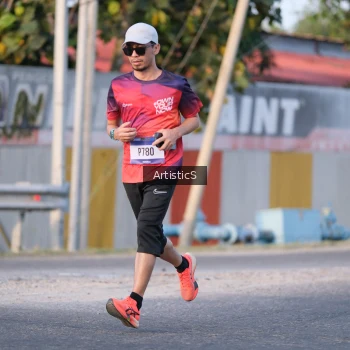 Runner Photo 3501333