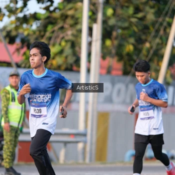 Runner Photo 3501352