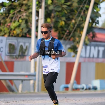 Runner Photo 3501376