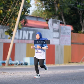 Runner Photo 3501390