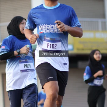 Runner Photo 3501444