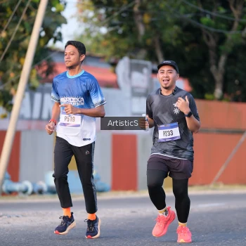 Runner Photo 3501482