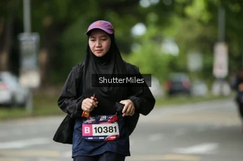 Runner Photo 35015