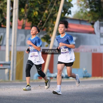 Runner Photo 3501500