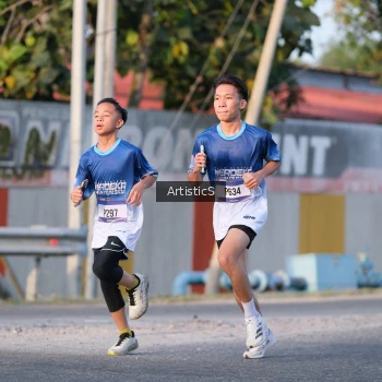 Runner Photo 3501501