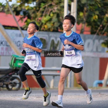 Runner Photo 3501505