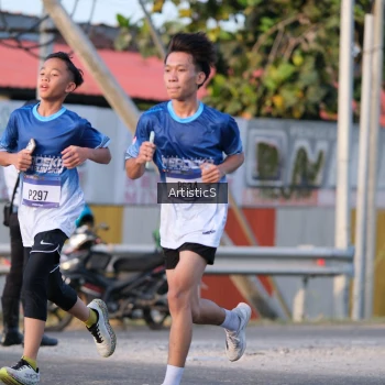 Runner Photo 3501512