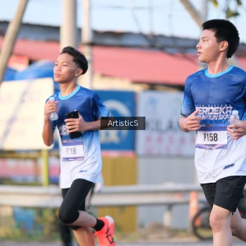 Runner Photo 3501520