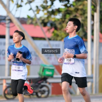 Runner Photo 3501533