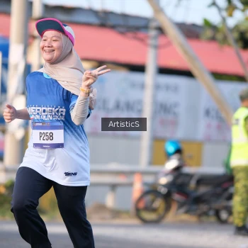 Runner Photo 3501537