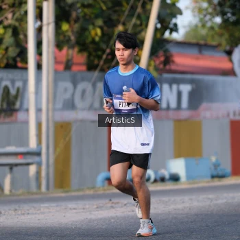 Runner Photo 3501568