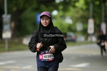 Runner Photo 35016