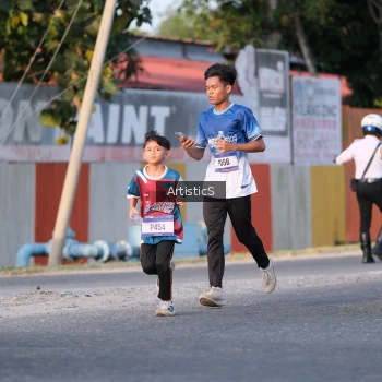 Runner Photo 3501611