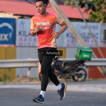 Runner Photo 3501671