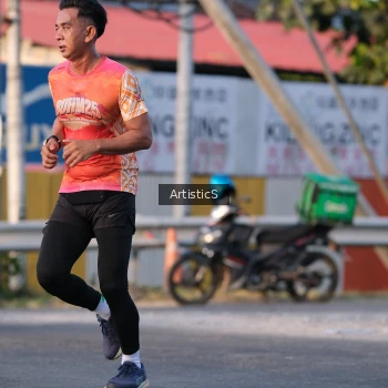 Runner Photo 3501696