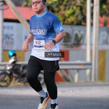 Runner Photo 3501707