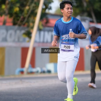 Runner Photo 3501712