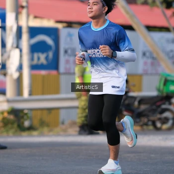 Runner Photo 3501808