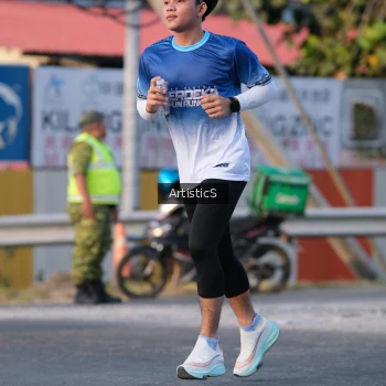 Runner Photo 3501815