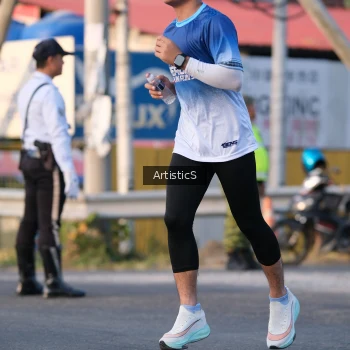 Runner Photo 3501835
