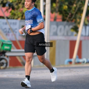 Runner Photo 3501918