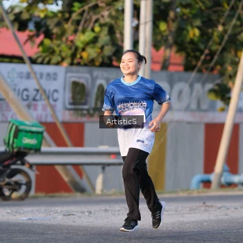 Runner Photo 3502054