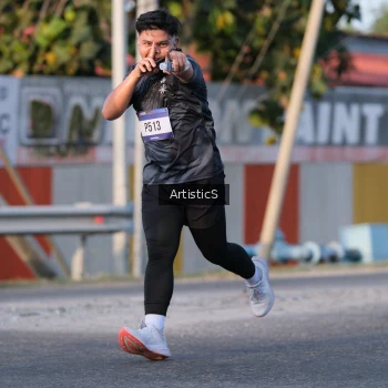 Runner Photo 3502081
