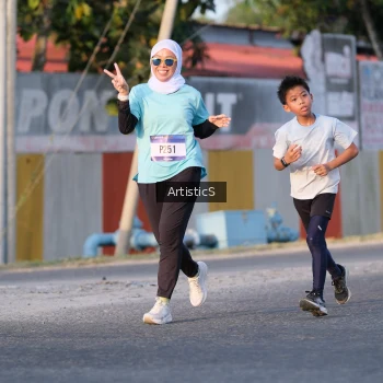 Runner Photo 3502107