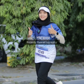Runner Photo 3502131