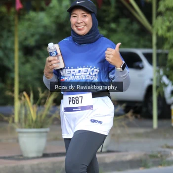 Runner Photo 3502137