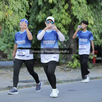 Runner Photo 3502141