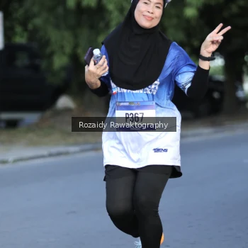 Runner Photo 3502146