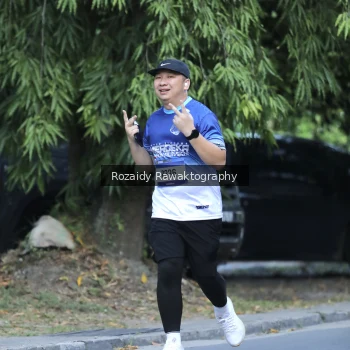 Runner Photo 3502155