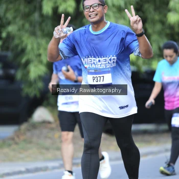 Runner Photo 3502157