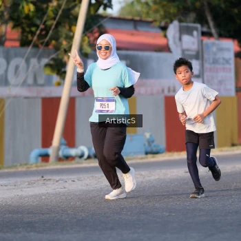 Runner Photo 3502211
