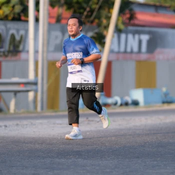 Runner Photo 3502254