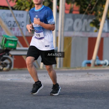 Runner Photo 3502274