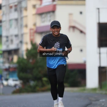 Runner Photo 3502325