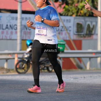 Runner Photo 3502334