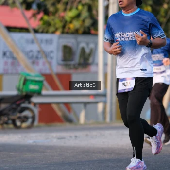 Runner Photo 3502375