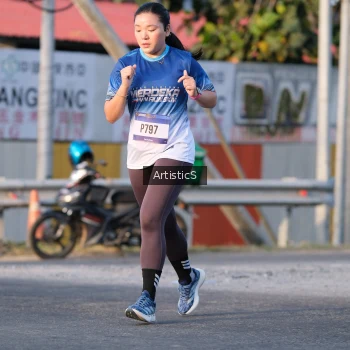 Runner Photo 3502387