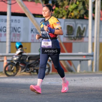 Runner Photo 3502413